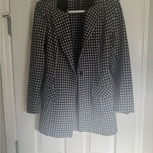 Classic Houndstooth Blazer